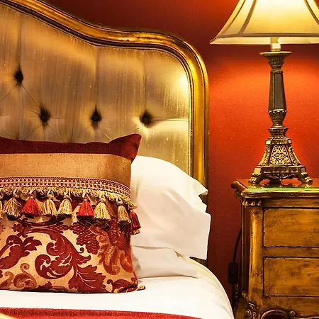 Pensjonat House 5*